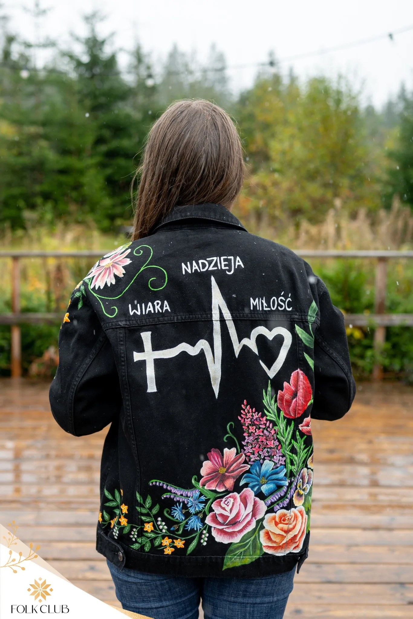 Kurtka jeansowa ręcznie malowana — Wiara Nadzieja Miłość