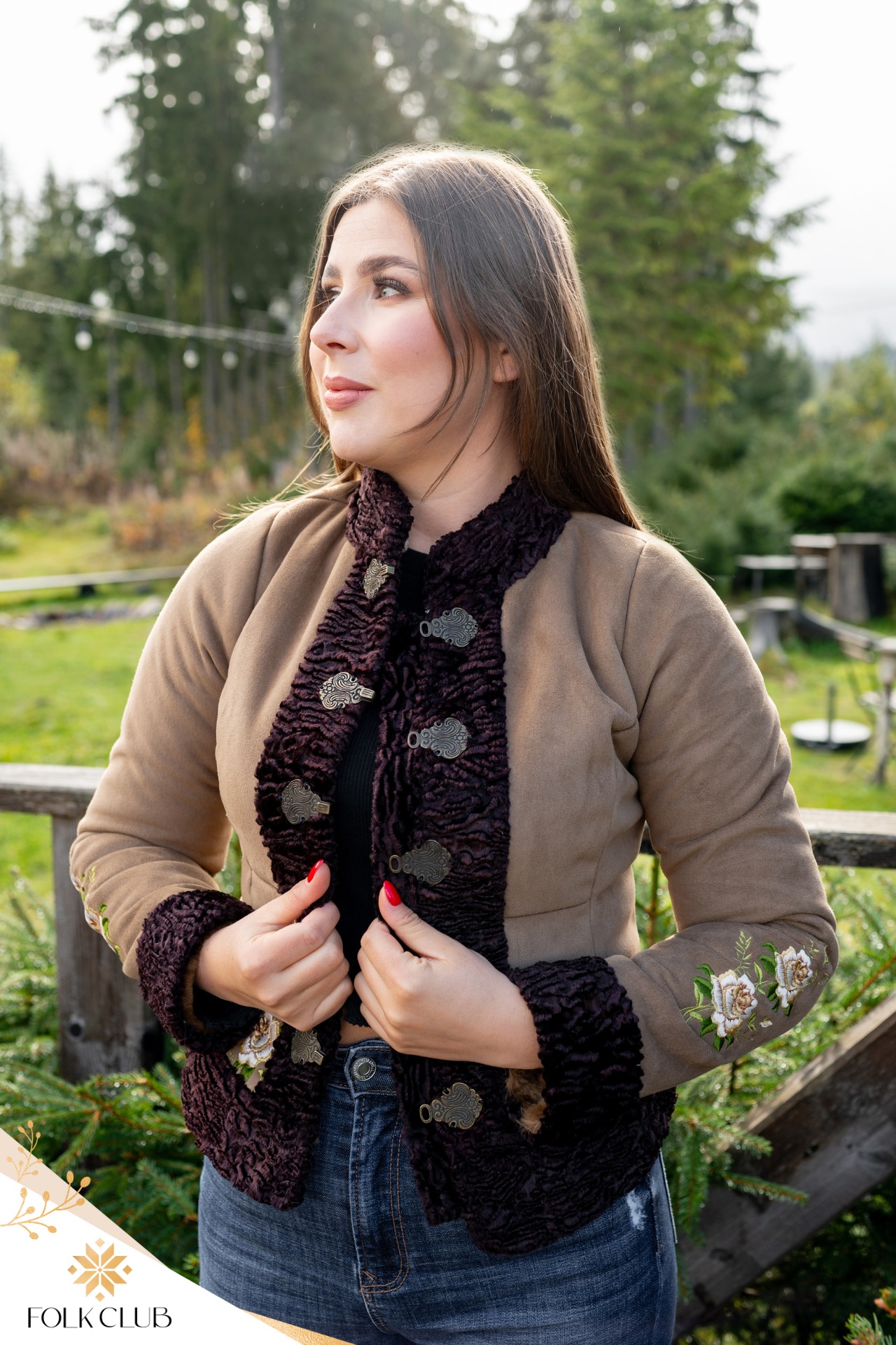 Kożuszek Brązowy z Haftem